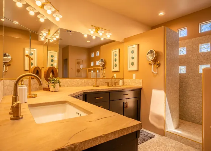 Holiday home Red Rock View, Hot Tub, 3914sqft, Pets Sedona