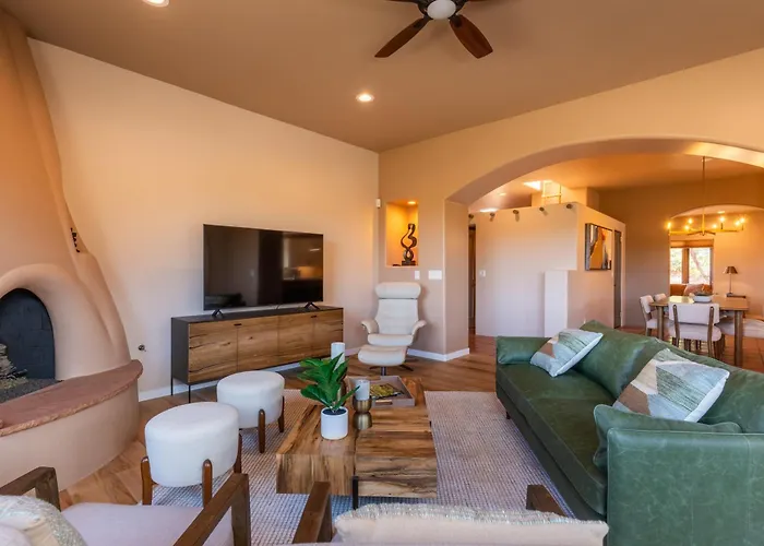 Red Rock View, Hot Tub, 3914sqft, Pets Holiday home Sedona