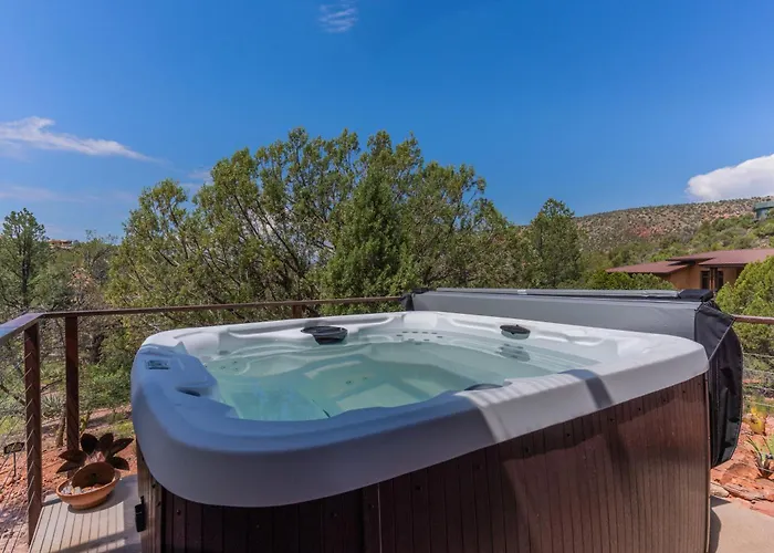 Holiday home Red Rock View, Hot Tub, 3914sqft, Pets